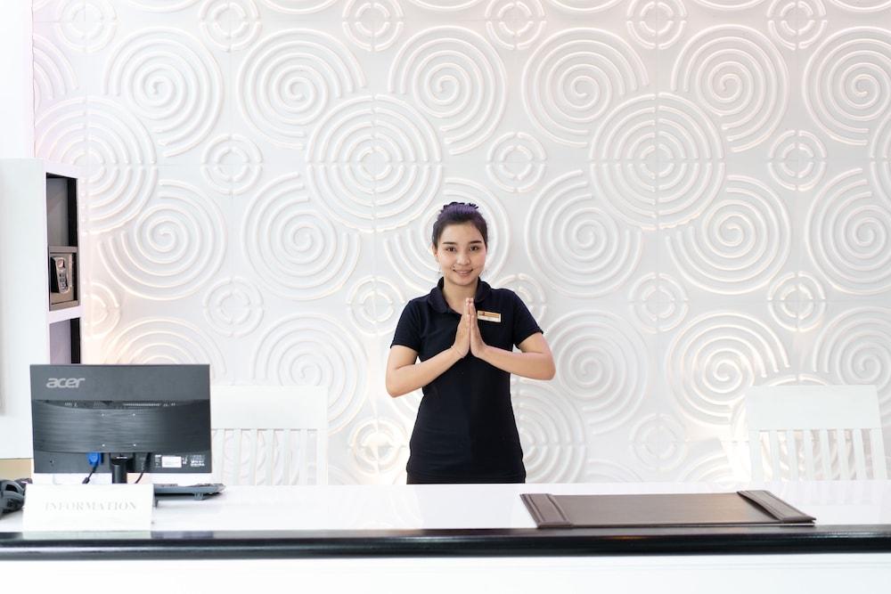 S.B.Living Place Phuket Eksteriør billede
